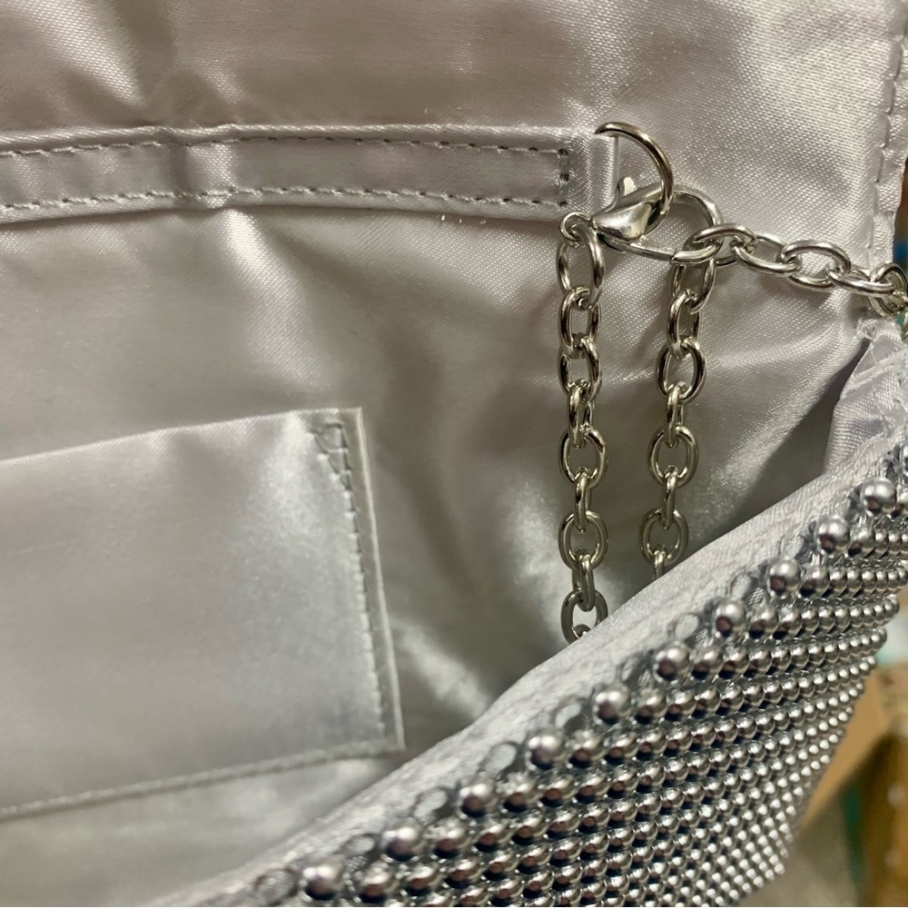 Mix No. 6 Kelly & Katie Jeweled Clutch - Picture 9 of 10
